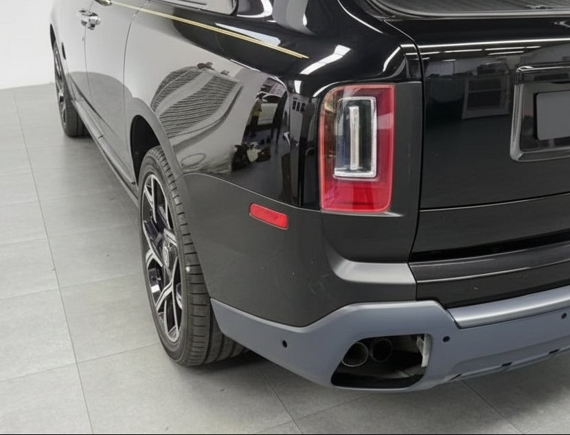 Обновленный обвес в новом стиле для Rolls Royce Cullinan