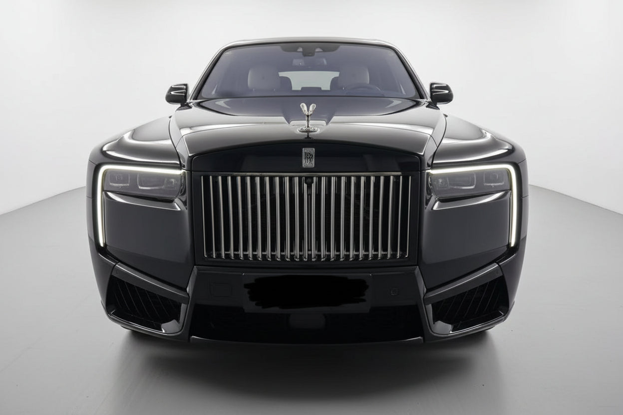 Обновленный обвес в новом стиле для Rolls Royce Cullinan