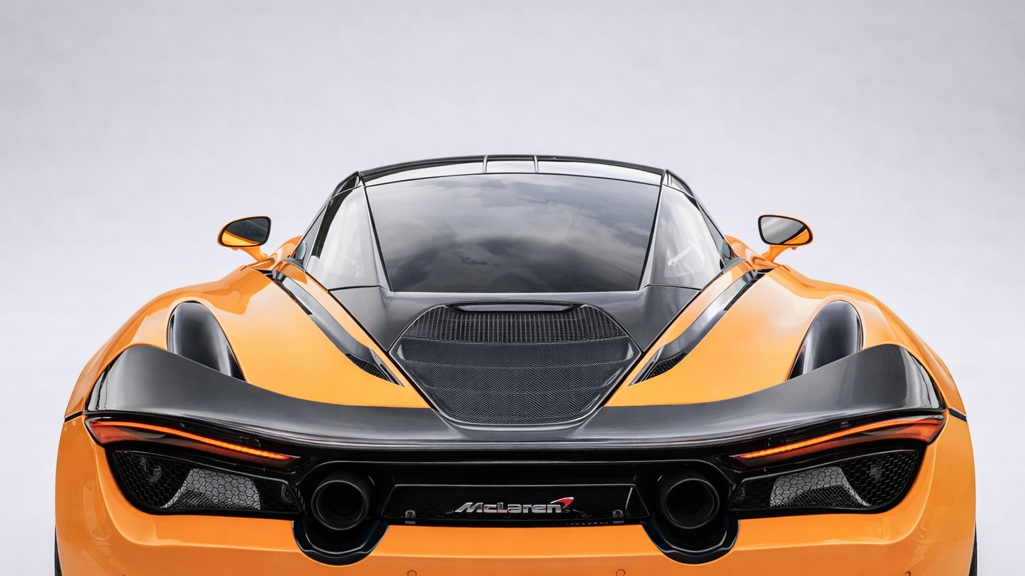 Задний спойлер V-образной формы из углеродного волокна для McLaren 720S