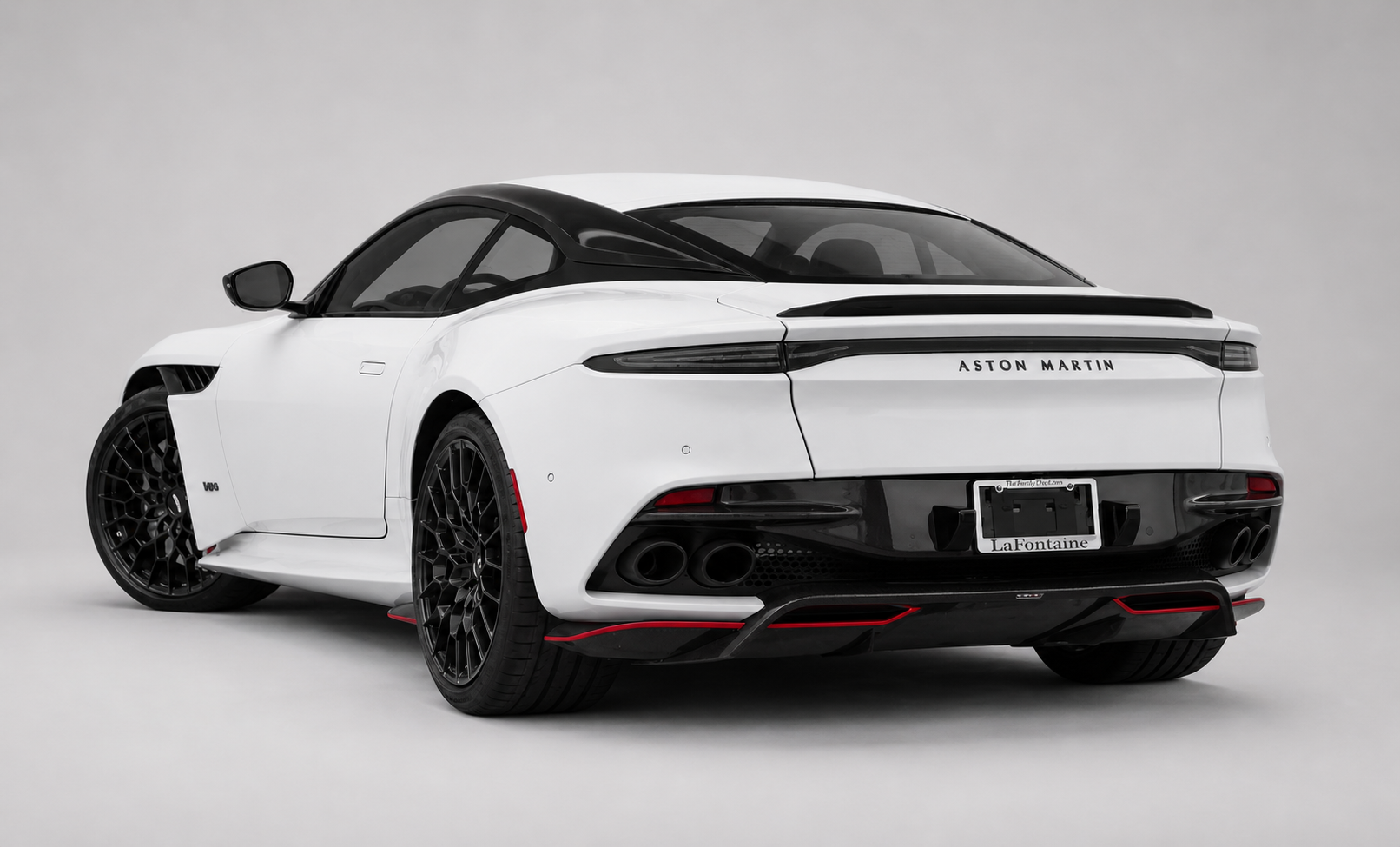 Carbon Fiber DBS770 Style Kit For Aston Martin DBS