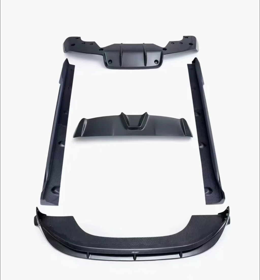 Carbon Fiber CT Style Kit For Porsche Macan