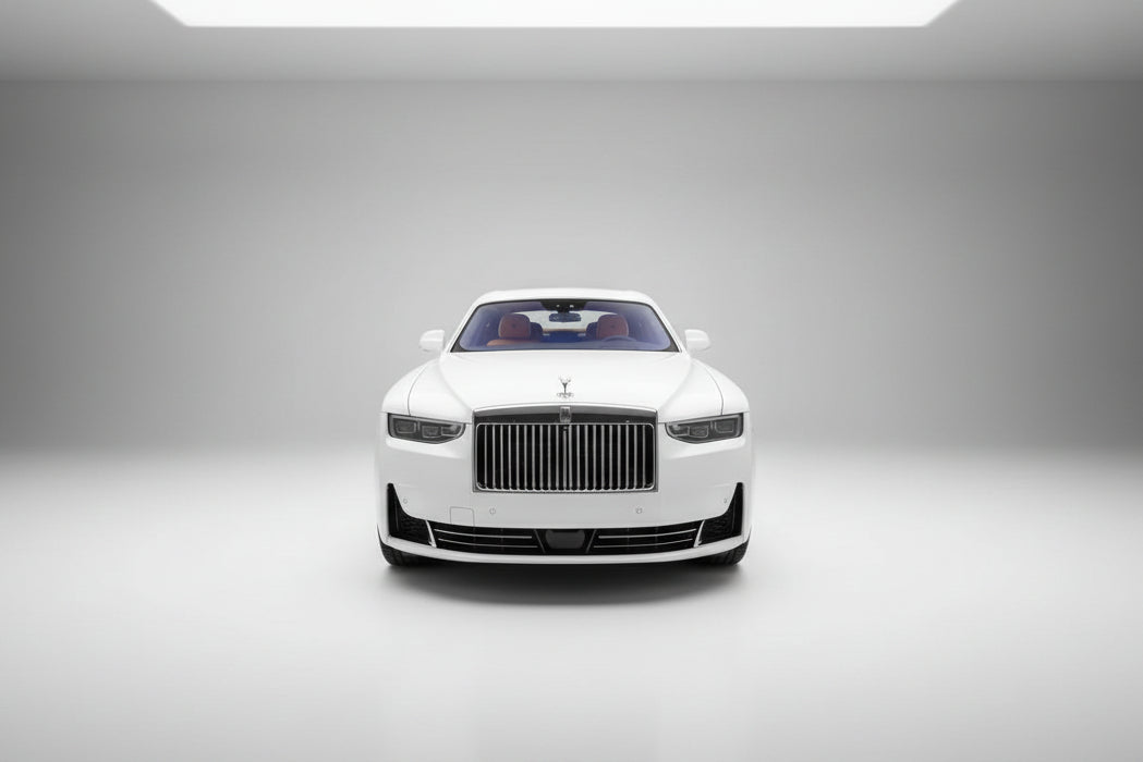 Старый обвес доработан до стиля 5-го поколения для Rolls Royce Ghost 1-го поколения