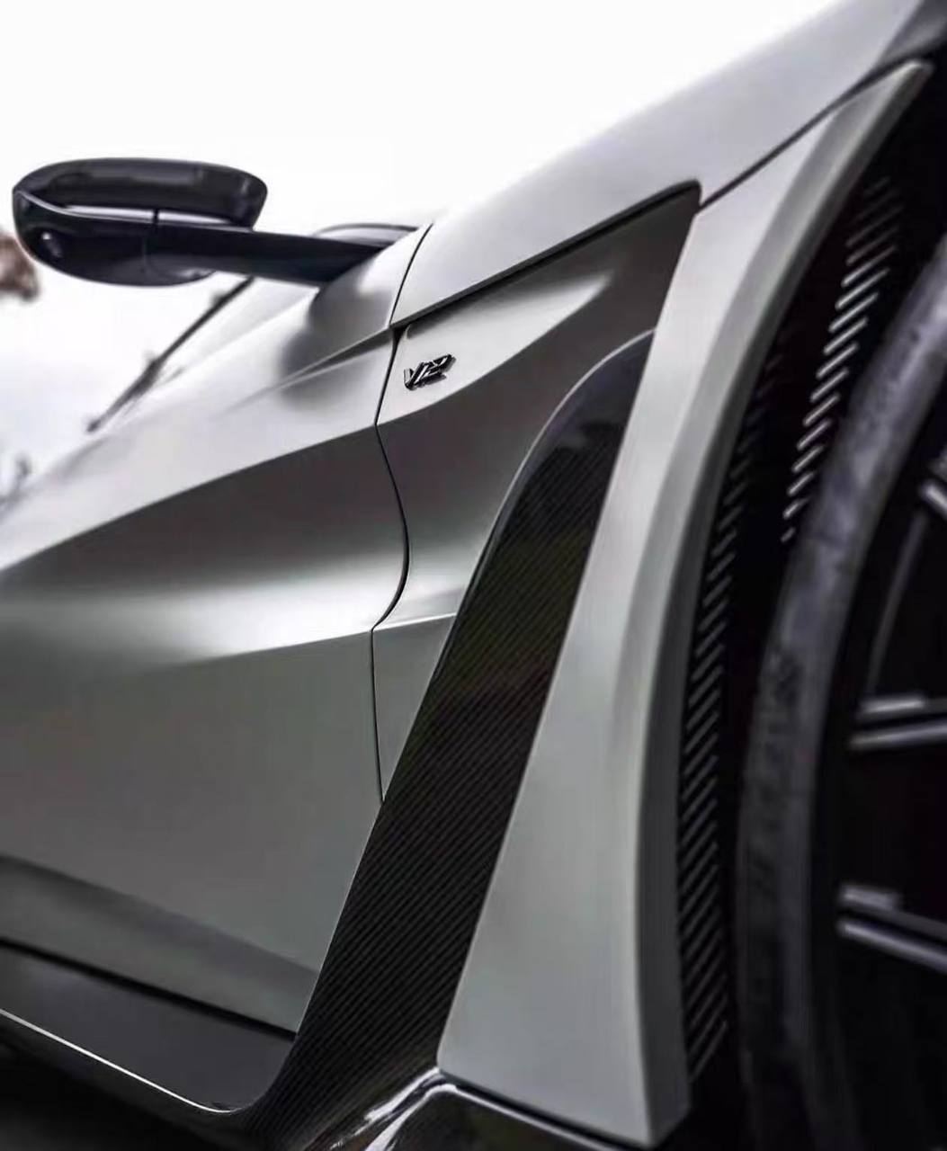 Upgrade V12 Style Bodykit For Aston Martin Vantage